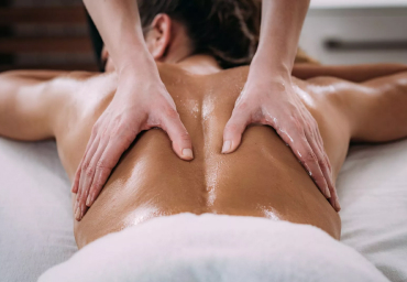 swedish massage in lotus spa kaloor